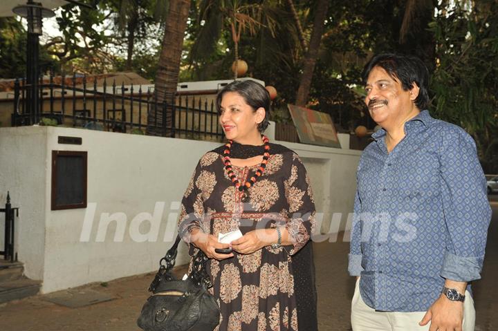 Gulzar, Waheeda, Asha Parekh & Helen at 'Paansa' play