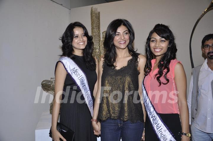 Sushmita Sen at an Art event