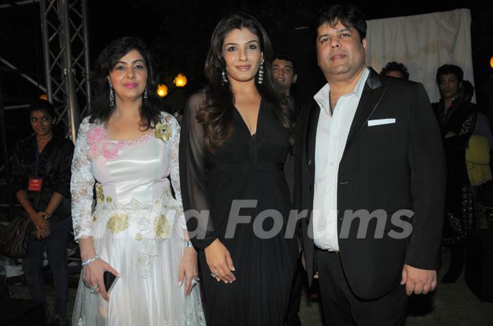 Raveena Tandon at Bharat and Dorris Hair and Makeup Awards