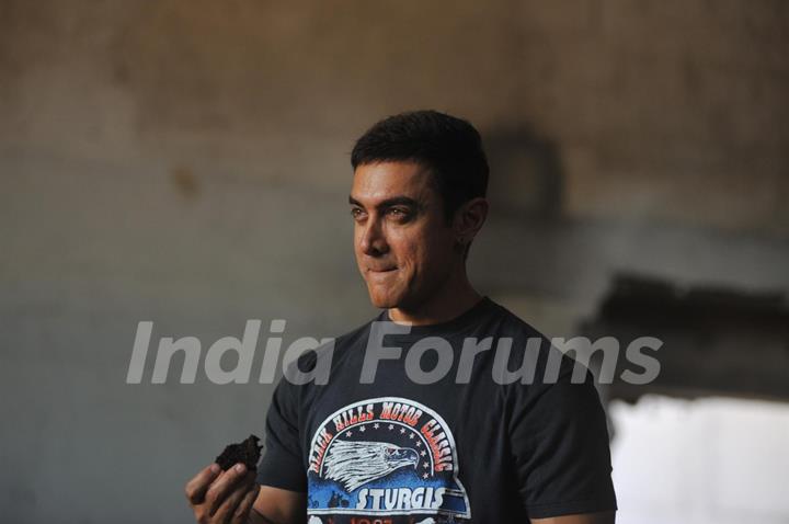 Aamir Khan interacts with the media on competing 25 glorious years