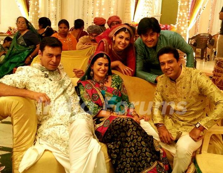 Satyajit Sharma, Smita Bansal, Anup Soni, Shashank Vyas and Sriti Jha