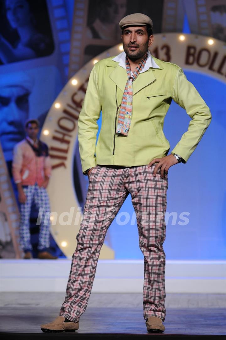 Ayushmann Khurana at BD Somani Annual Fashion show