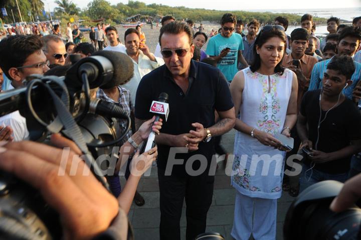 Sanjay Dutt inagurate Mobile Mammography Unit