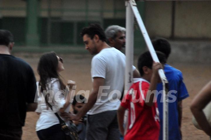 Aamir Khan playing football with his family