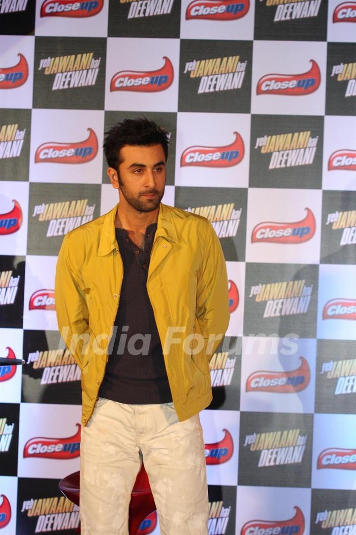 Ranbir Kapoor & Deepika Padukone at Close Up event for promotion of Yeh Jawani Hai Deewani