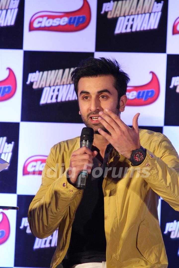 Ranbir Kapoor & Deepika Padukone at Close Up event for promotion of Yeh Jawani Hai Deewani