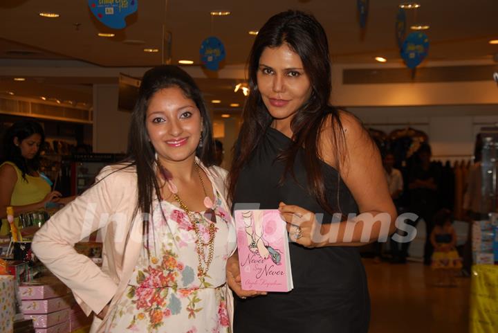 Book Launch Event of Never say Never by Anjali Kirpalani, Grapevine Publishings India