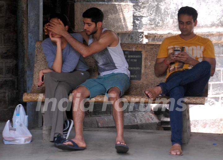 Family members of Bollywood actor Jiah Khan waiting at the hospital to receive her body in Mumbai