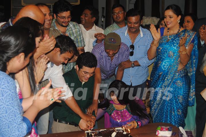 Amita Ka Amit completed 100 episodes