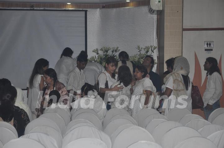 Bollywood Celebrities attend actress Jiah Khan condolence meet in Mumbai