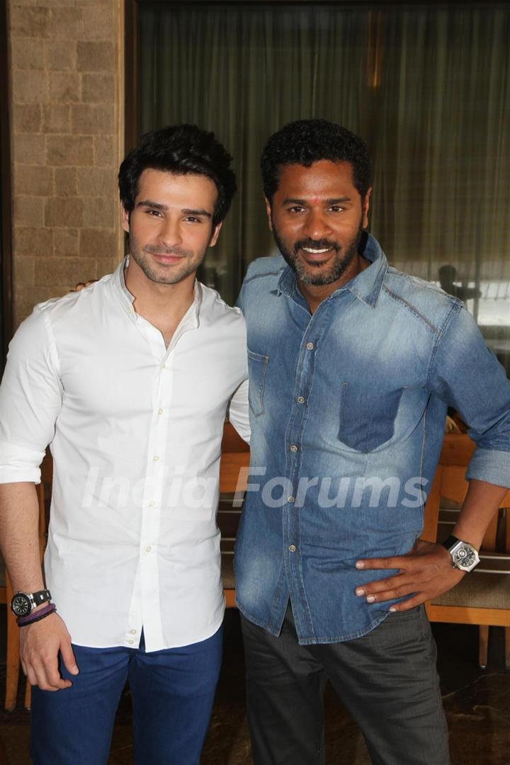 Prabhu Dheva, Girish Kumar for film Ramaiya Vastavaiya