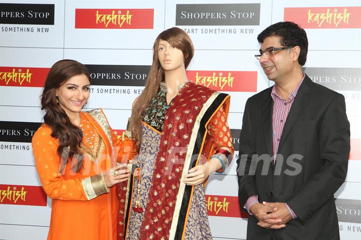 Soha Ali Khan at Shoppers Stop launch of salwar kameez & kurti