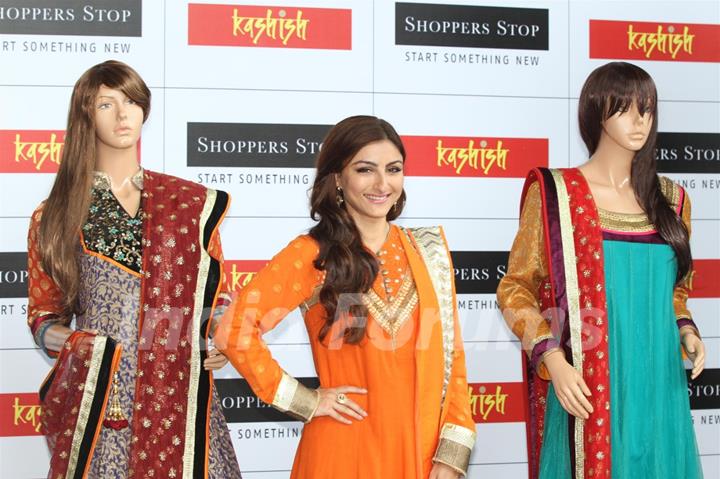 Soha Ali Khan at Shoppers Stop launch of salwar kameez & kurti