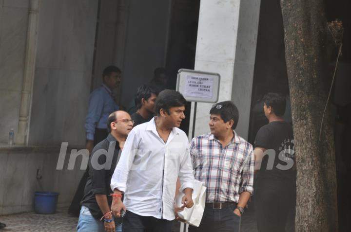 Priyanka Chopra's Father Shok Sabha at Hare Rama Hare Krishna Mandir