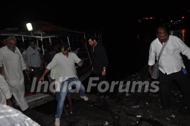 Anil Kapoor snapped travelling in a Jetty