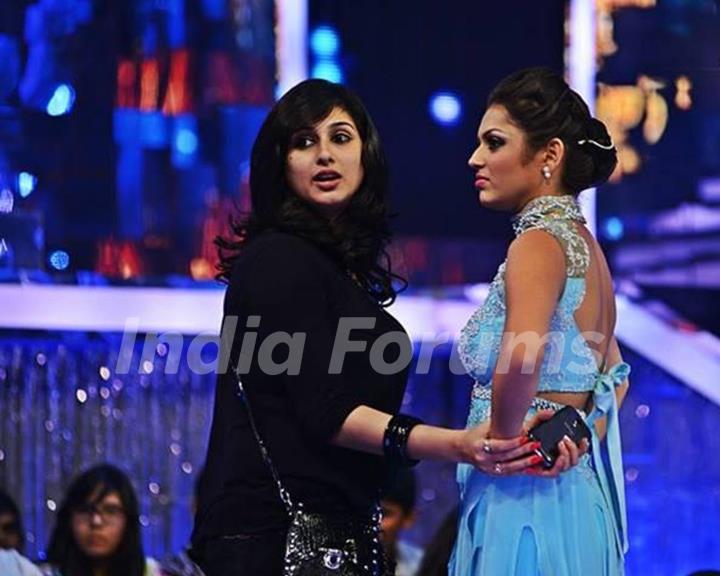 Drashti Dhami and  vahabiz