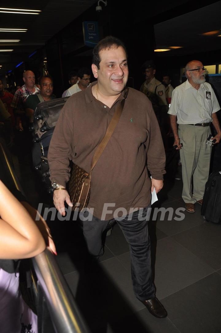 Celebs leave for IIFA