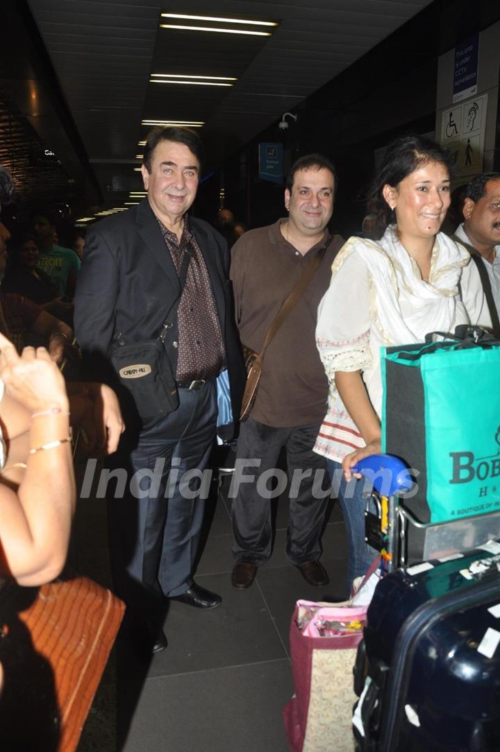 Celebs leave for IIFA