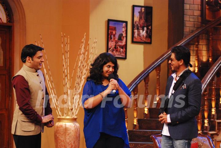 Cast of Chennai Express on the sets Comedy nights with Kapil Sharma