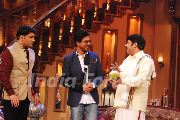 Cast of Chennai Express on the sets Comedy nights with Kapil Sharma