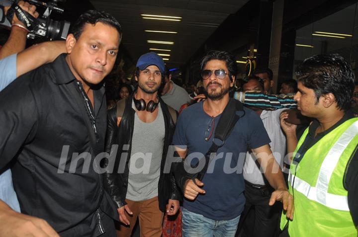 Celebs Arrive from IIFA Awards 2013