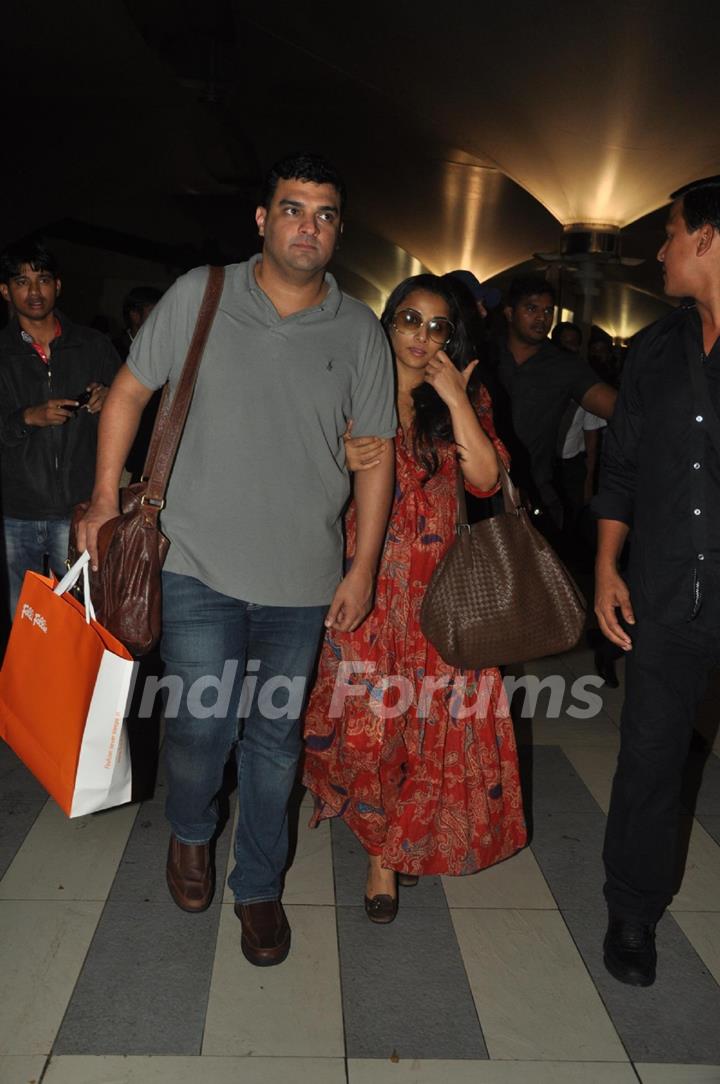 Celebs Arrive from IIFA Awards 2013