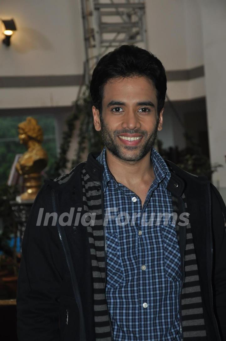 Tusshar Kapoor at Film Bajaate Rahoo Promotion on the set of CID