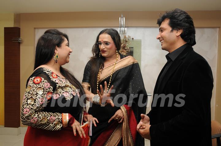 Jiya Jagiasi throws a bash in honor of Lakshmi Narayan Tripathi