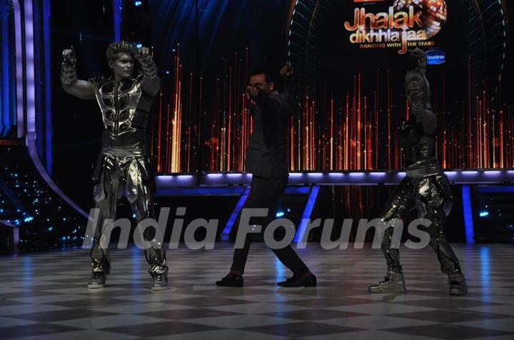 Film D-Day Promotion on Jhalak Dhikhala Jaa Set