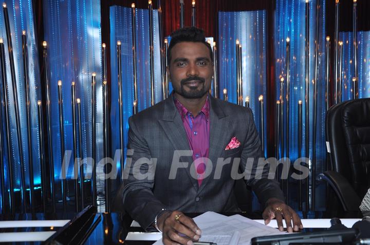 Film D-Day Promotion on Jhalak Dhikhala Jaa Set