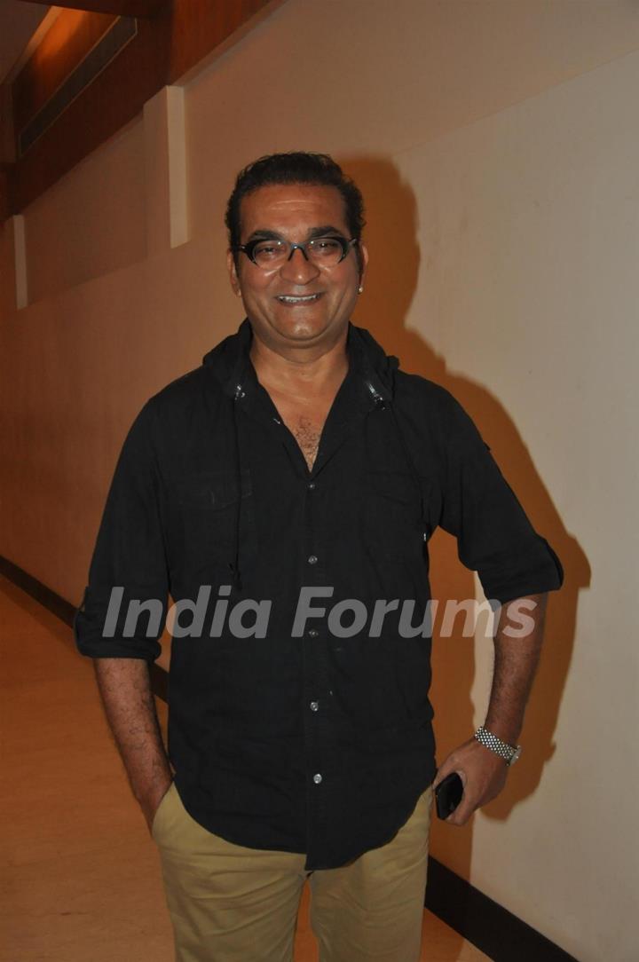 Abhijeet  posed for the media at the press conference of Indian singers right association