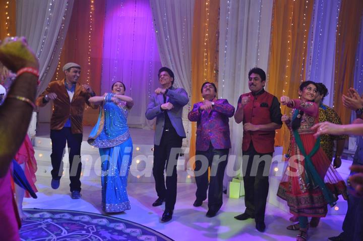 Film Chennai Express Promotion on Set Taarak Mehta Ka Ooltah Chashmah