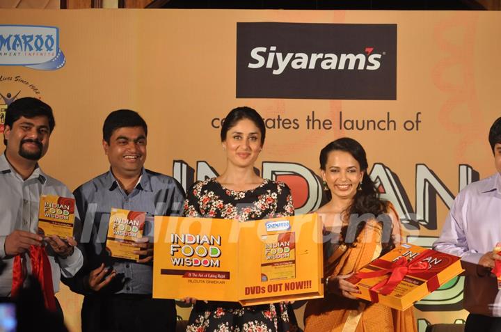 Kareena Kapoor Khan at launch of Indian Food Wisdom DVD