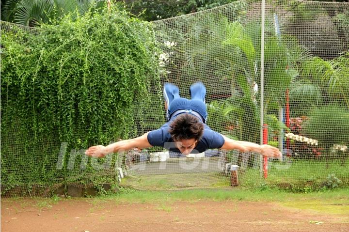 Tiger Shroff performing daredevil stunts