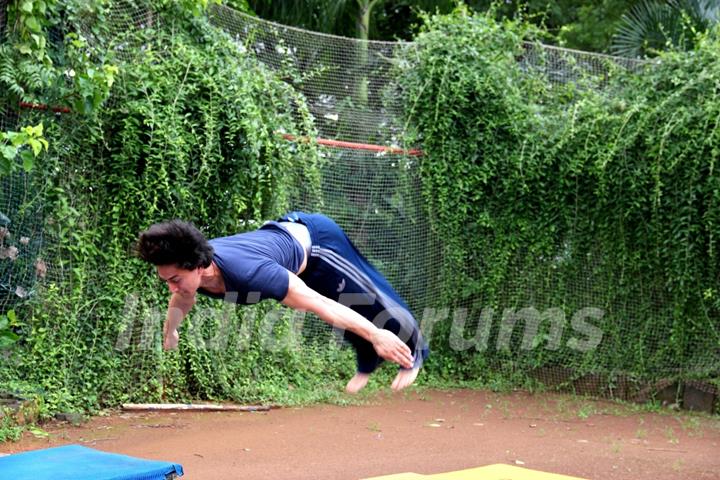 Tiger Shroff performing daredevil stunts