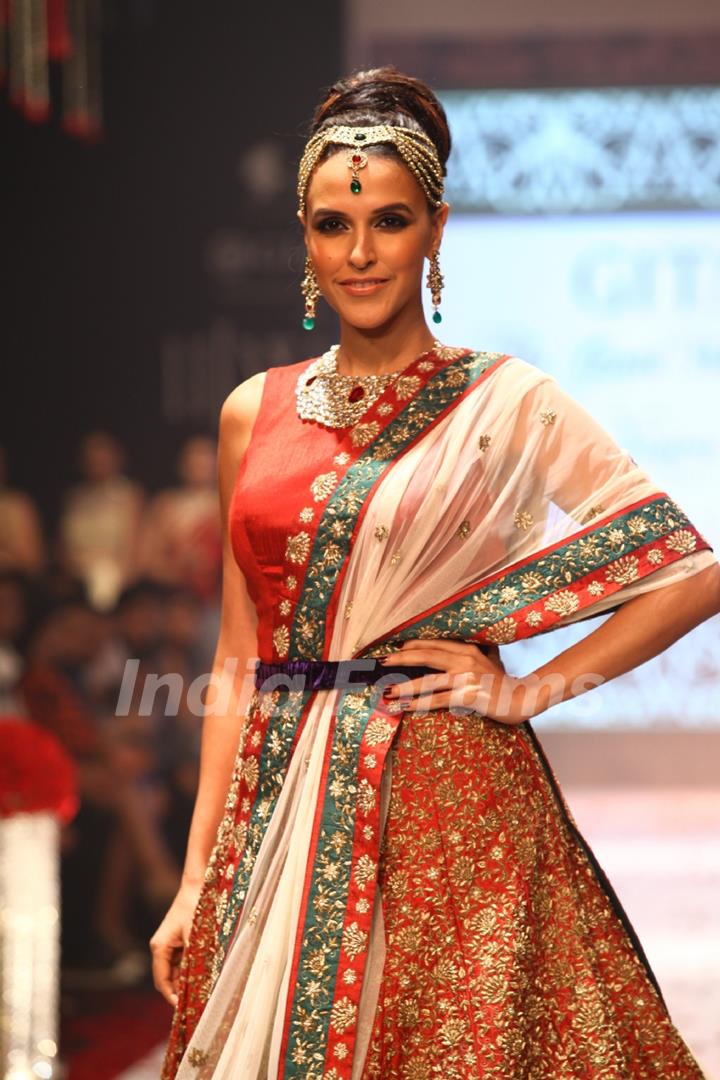 Neha Dhupia at Gitanjali show on Day 2 at IIJW 2013