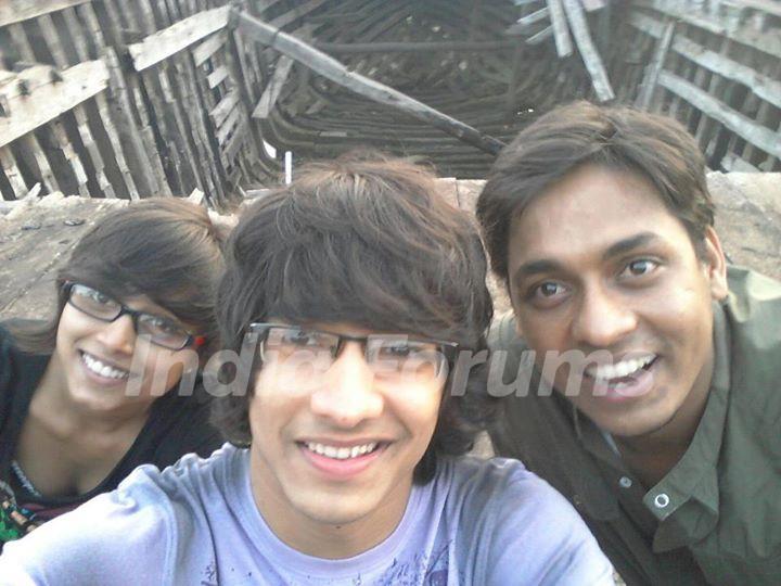 Shantanu and Samentha with Assistant Director
