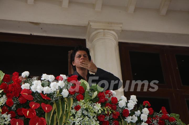 Shahrukh Khan celebrating Eid Al-Fitr