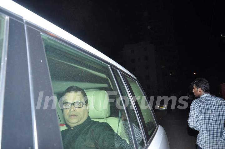 Ramesh Taurani arrives at Shahrukh Khan's Grand Eid Party