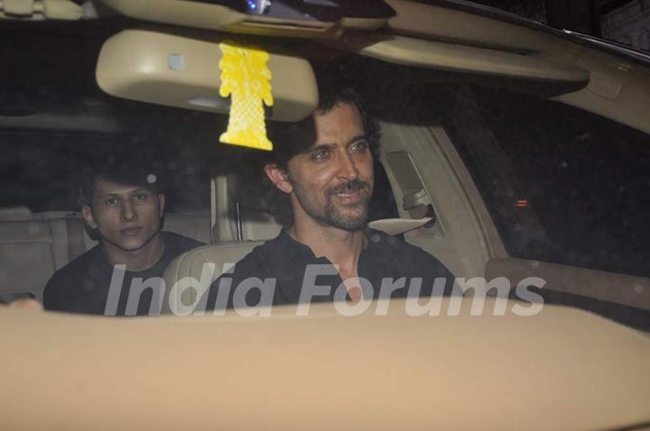 Hrithik Roshan arrives at Shahrukh Khan's Grand Eid Party