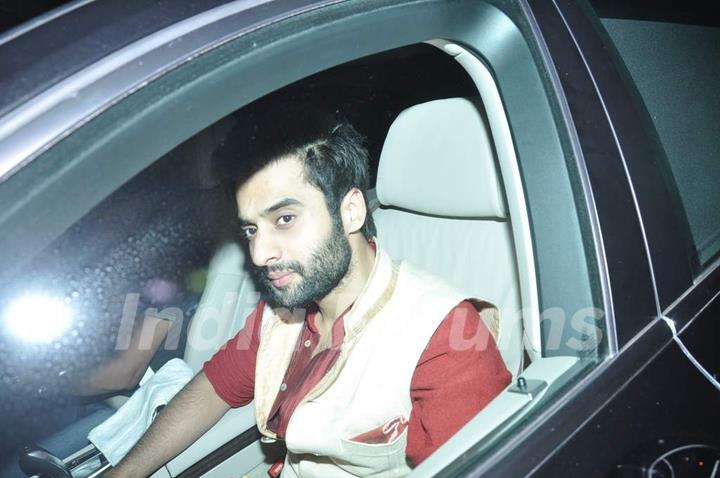 Jackky Bhagnani arrives at Shahrukh Khan's Grand Eid Party at Mannat