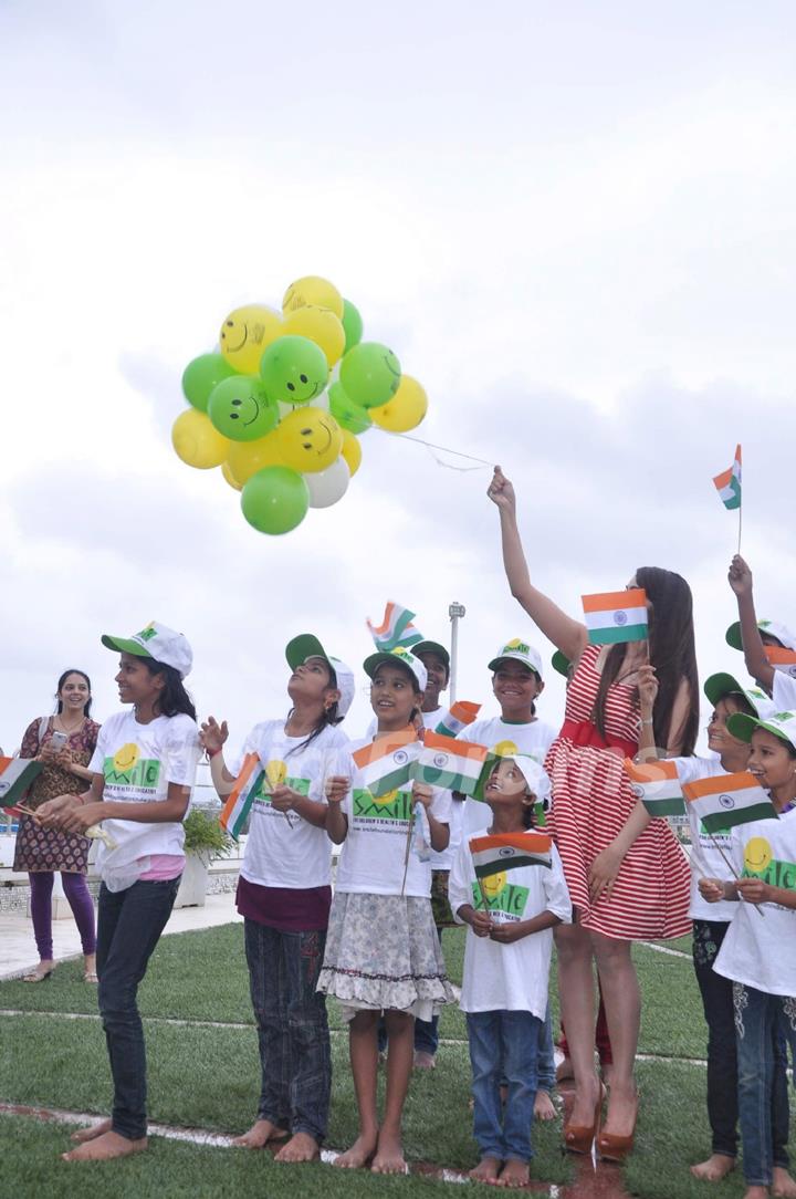 Prachi Desai celebrates Independence Day with under privilage children