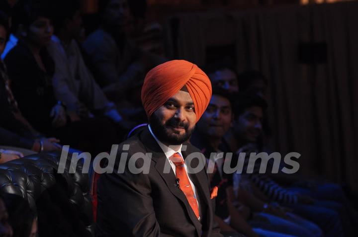 Navjot Singh Sidhu at Satyagraha's  Promotion on Comedy Nights with Kapil