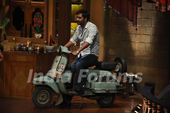 Ajay Devgn at Satyagraha's  Promotion on Comedy Nights with Kapil