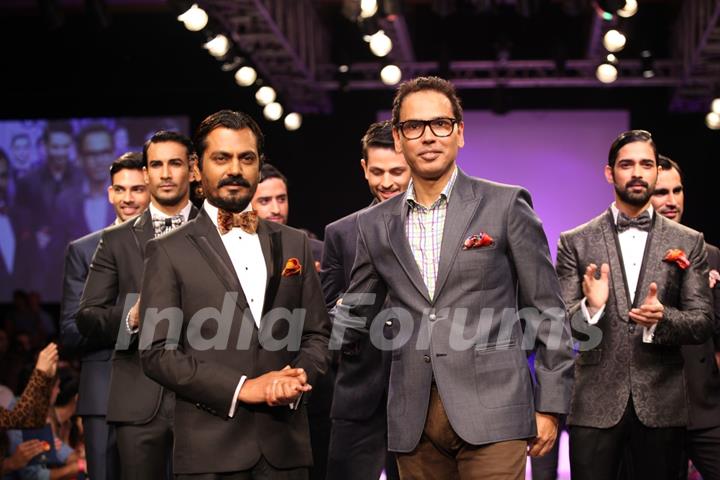 Nawazuddin Siddiqui with Troy Costa at LAKME FASHION WEEK 2013