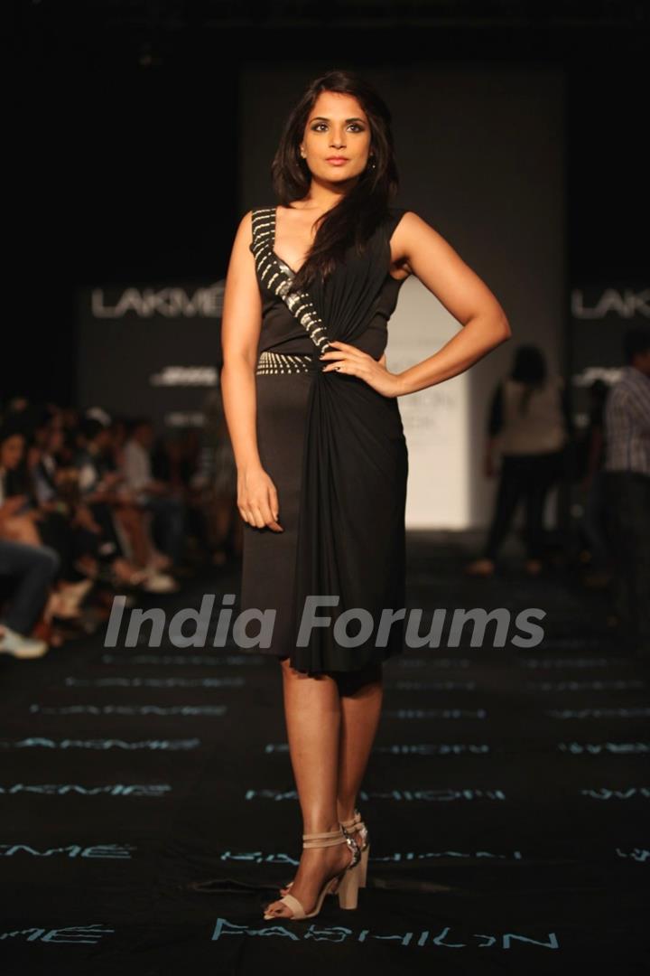 Richa Chadda at LFW Winter Festival 2013