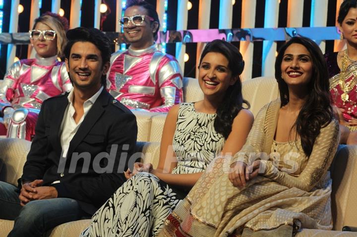 Shuddh Desi Romance promotions on DID Supermoms