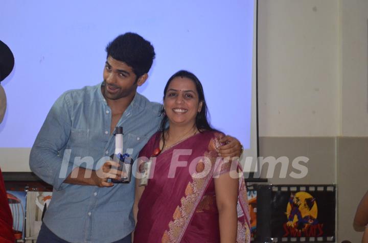 Taaha Shah With Mrs.Vidhi Rajora (Chairman of Blue Mangoes Of Media Club)