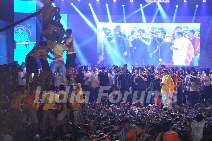 Shahrukh Khan at the Dahi Handi celebrations