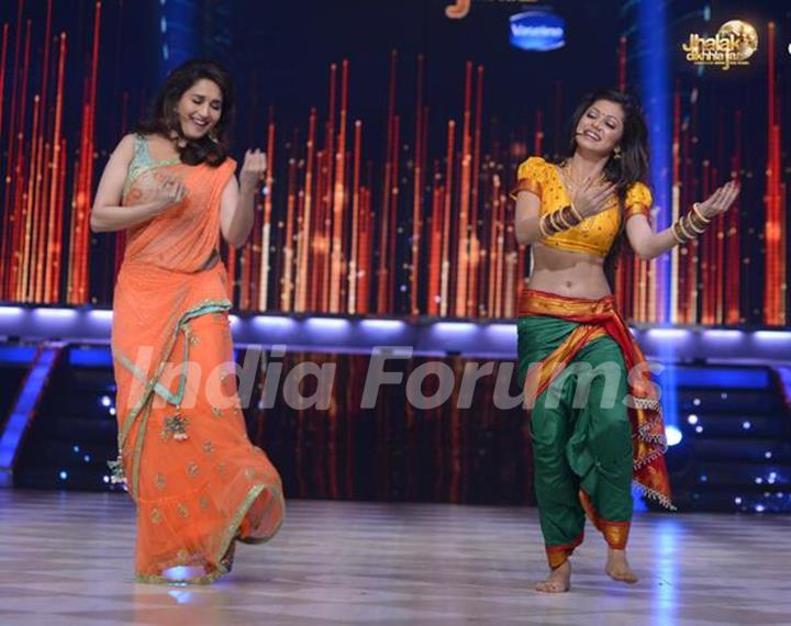 Drashti Dhami and Madhuri Dixit Nene